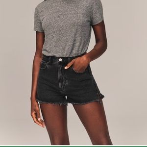 Abercrombie & Fitch - The Mom High Rise, Curve Love, jean shorts